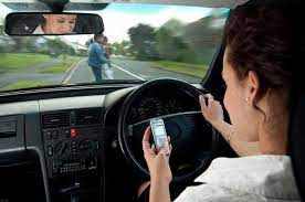 RSA warns drivers on dangers of using mobile phone when driving